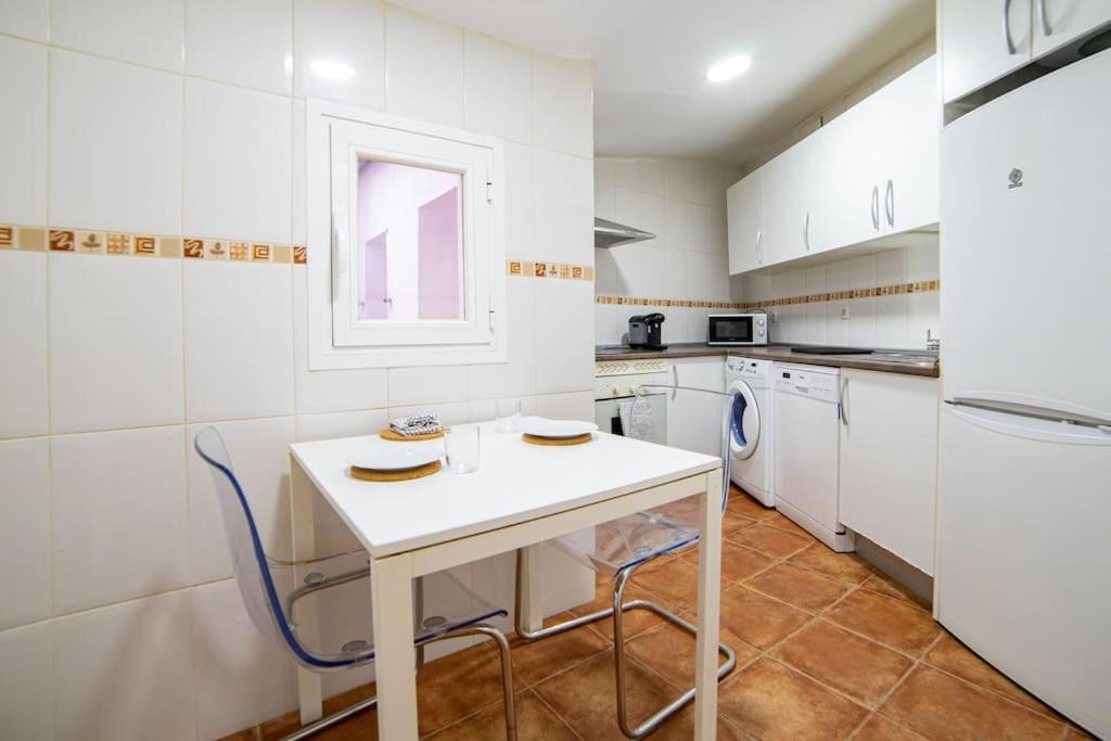 Cozy Apartment Plaza Espana I Renovated 3Br 2Bh Madrid Bagian luar foto