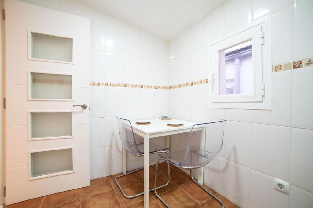 Cozy Apartment Plaza Espana I Renovated 3Br 2Bh Madrid Bagian luar foto